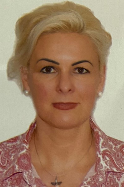 Dr. Cziner Istvánné Dr. Halmos Mária